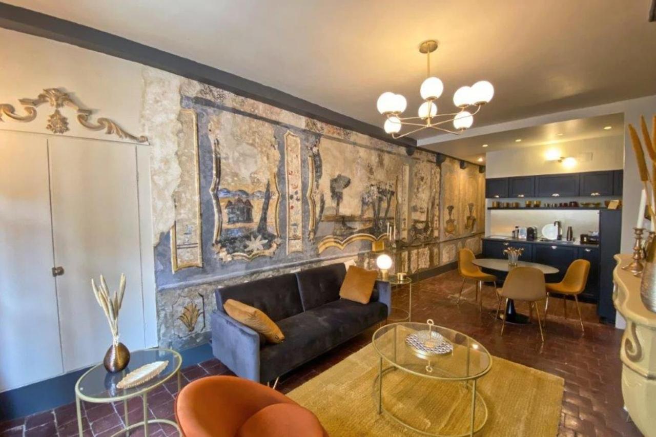 Les Fresques De Leon Apartment ตูร์นุส ภายนอก รูปภาพ